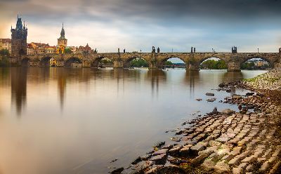 Karlovy Most, cel mai vizitat pod medieval din Praga