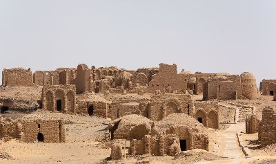 Necropola din Al-Bagawat