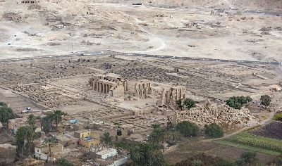 Ramesseum - Templul mortuar al lui Ramses al II-lea